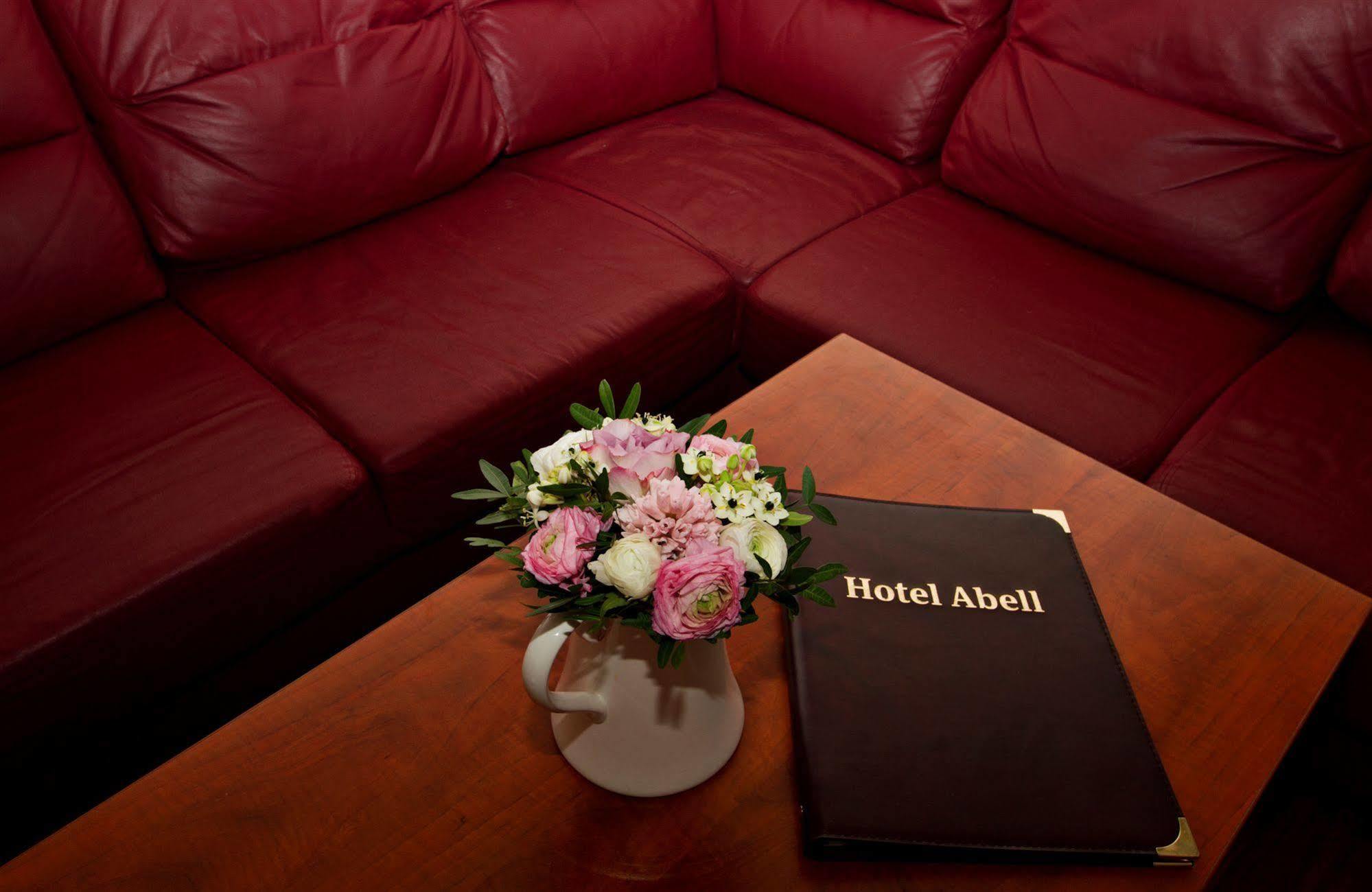 Hotel Abell